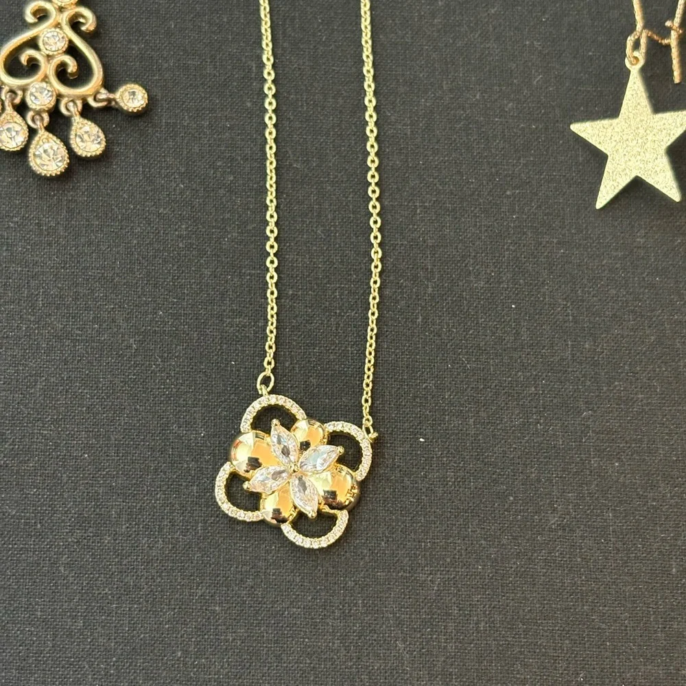 Elegant Gold Jewelry Set - 3 Earrings, Set of 3 Rings, and Necklace! -NWT - Picture 3 of 7